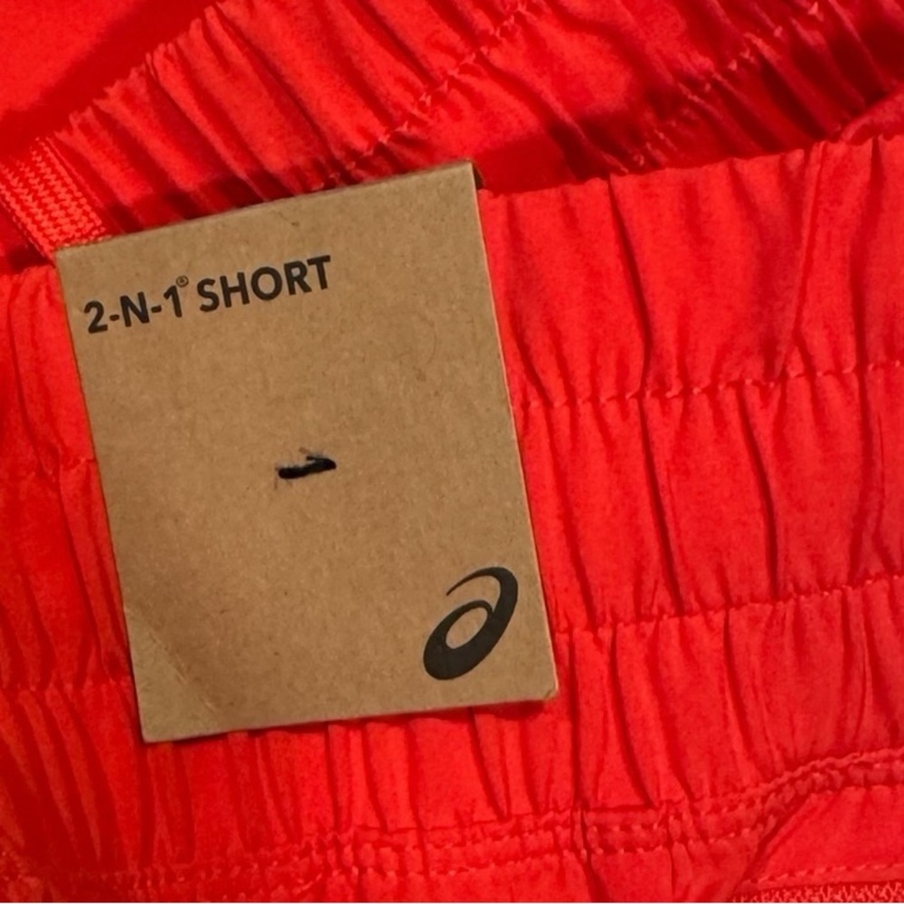 ASICS 2-N-1 Short Built In Short Secure Pocket Activewear Running Coral NWT XS - Picture 12 of 12